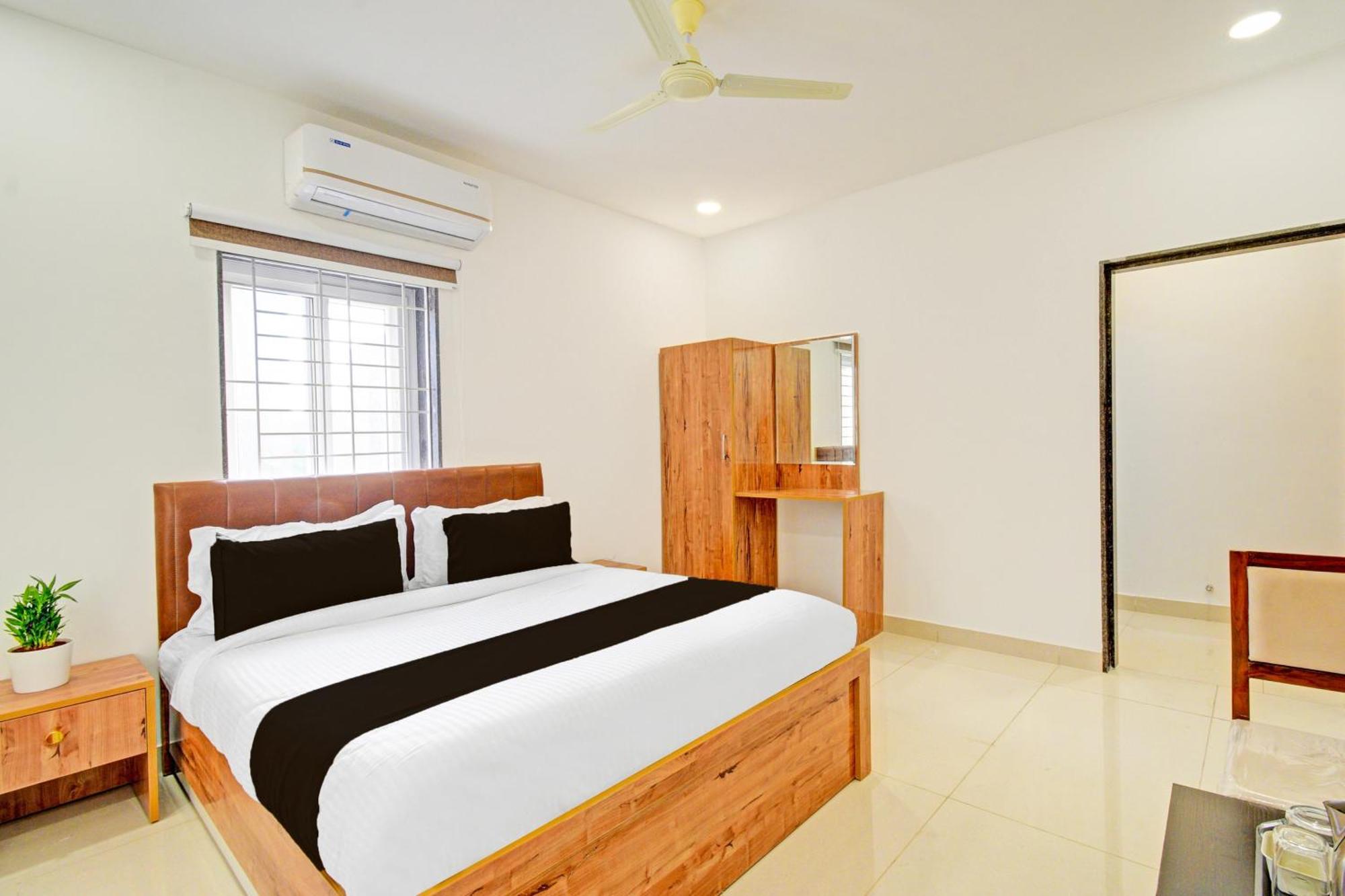 Super Townhouse Oak Suchitra Kompally Road Formerly Sun Moon Hotels Trimulgherry Kültér fotó